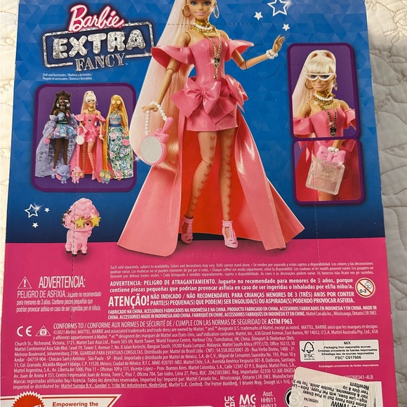 Barbie Extra Fancy doll in box - Picture 2 of 10